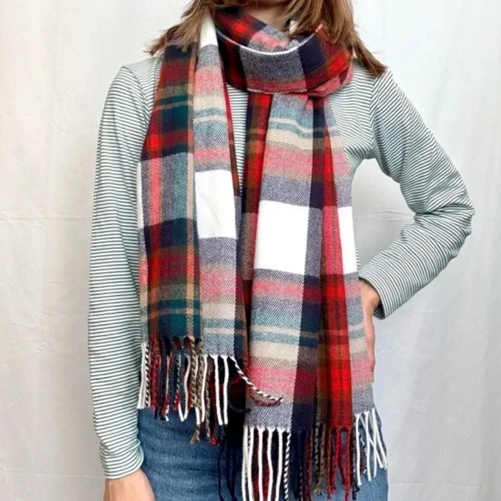EUC J Crew Cabincore Juniper White Plaid Scarf